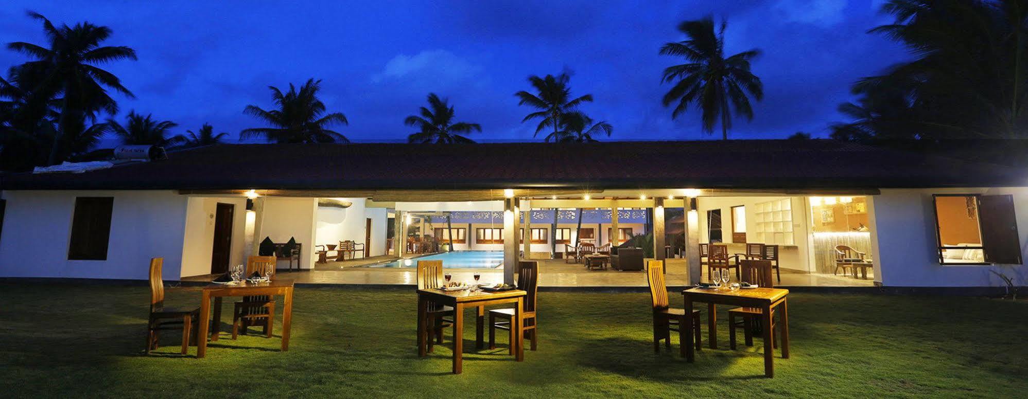 The Beach Boutique Uswetakeiyawa Extérieur photo