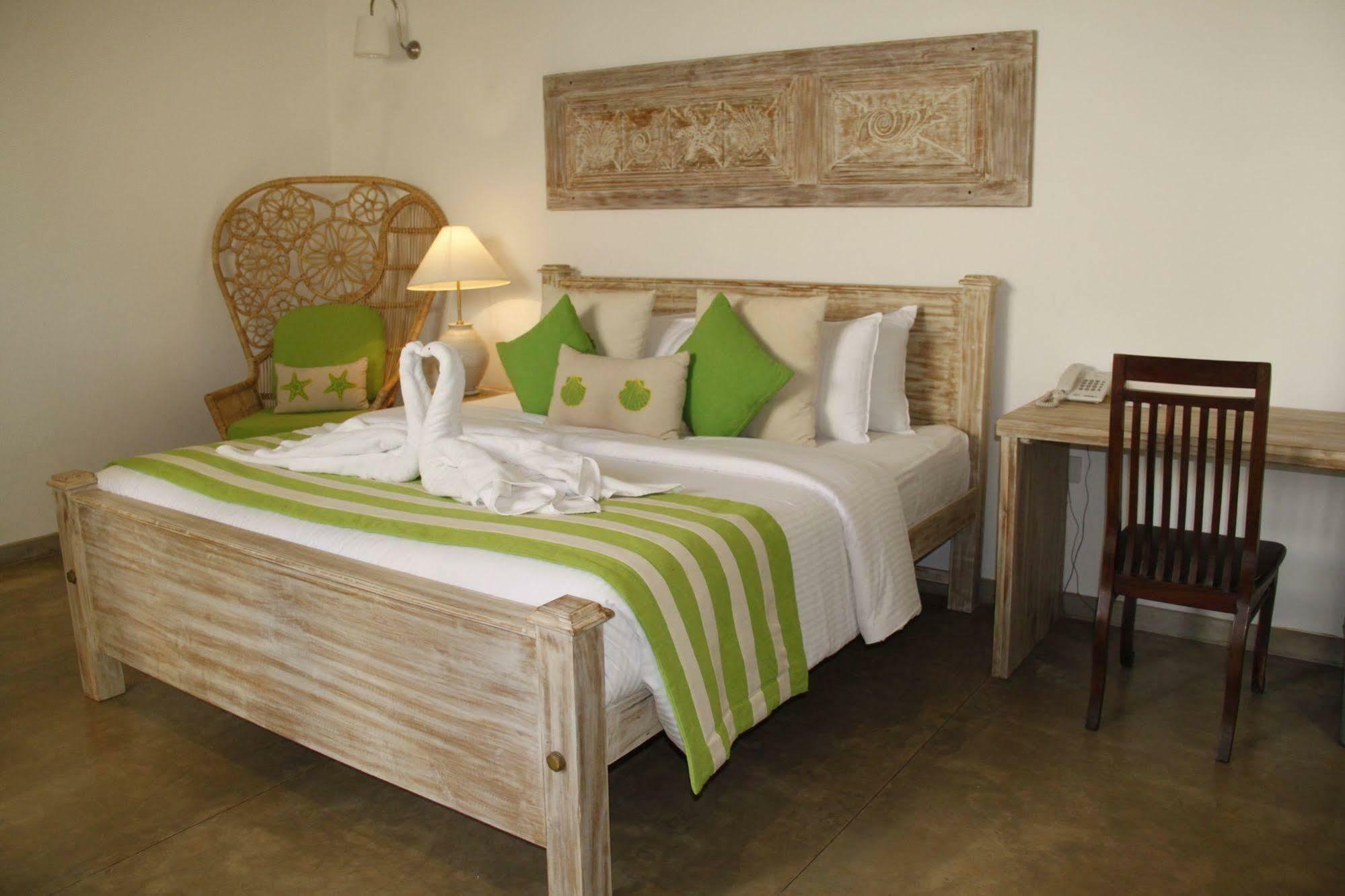 The Beach Boutique Uswetakeiyawa Extérieur photo